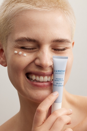 Lumene Nordic Sensitive [HERKKÄ] crème yeux peaux sensibles